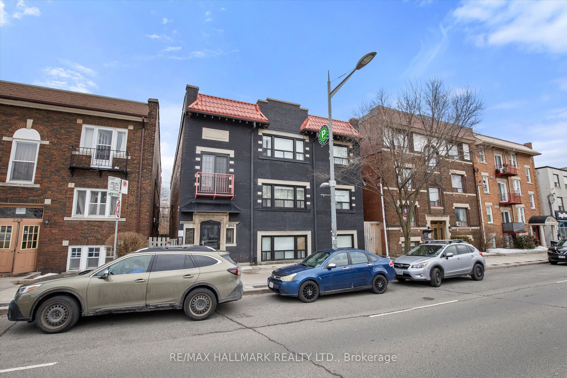 595 Saint Clair Avenue West - 11